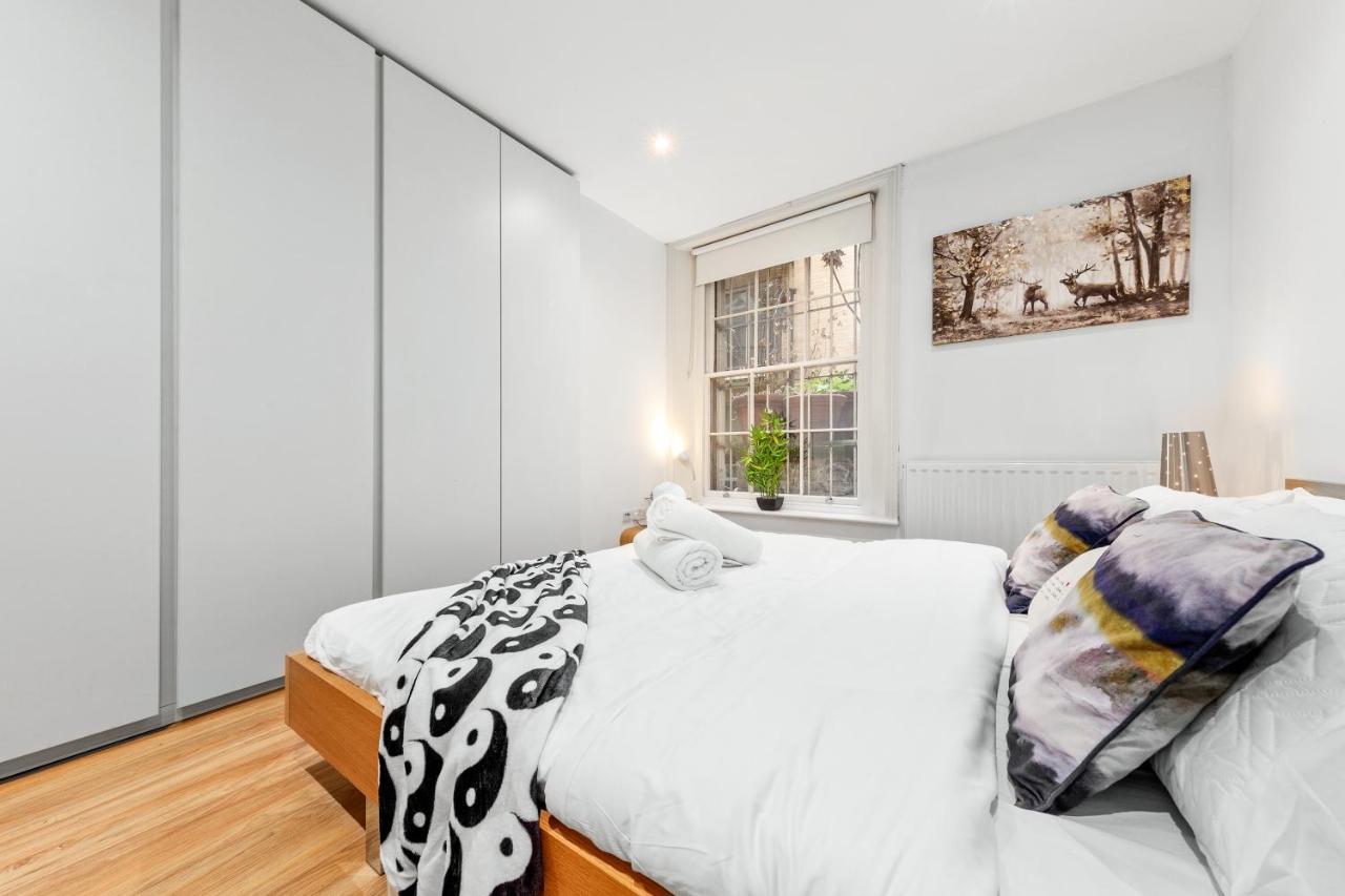 3-Bedroom Flat In London Sleeps 14 Hy1 Екстер'єр фото