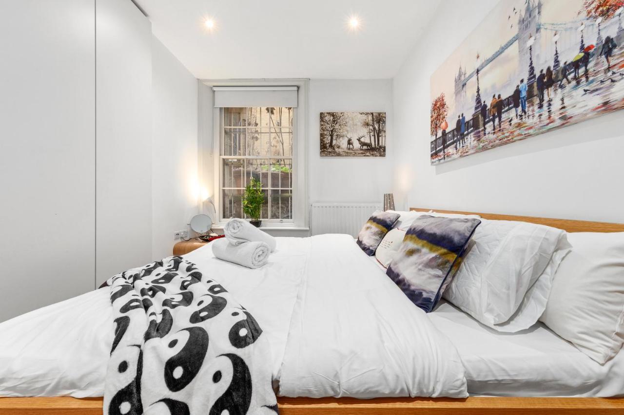 3-Bedroom Flat In London Sleeps 14 Hy1 Екстер'єр фото