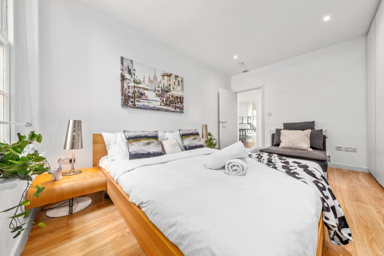 3-Bedroom Flat In London Sleeps 14 Hy1 Екстер'єр фото